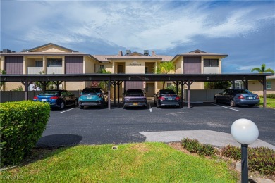 Cape Coral Lakes Area Condo For Sale in Cape Coral Florida