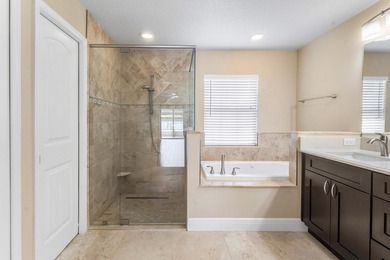 Elevated South Florida living in well appointed 3BR/2BA/2CG pool - photo 25