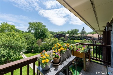 Welcome to one of the most desirable locations in the complex! - photo 26