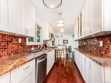 Beautiful detached single-family home situated on an oversized - photo 8