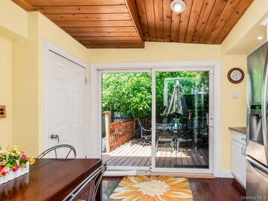 Beautiful detached single-family home situated on an oversized - photo 9
