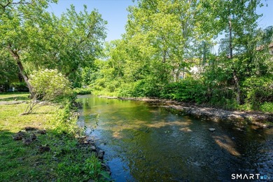 Welcome to one of the most desirable locations in the complex! - photo 33