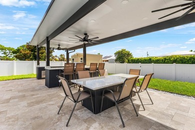 Elevated South Florida living in well appointed 3BR/2BA/2CG pool - photo 39