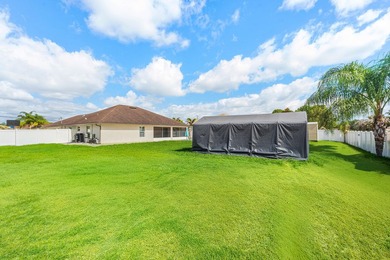 Elevated South Florida living in well appointed 3BR/2BA/2CG pool - photo 49