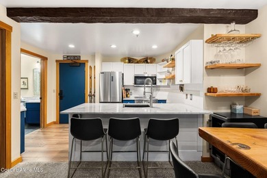 Immerse yourself in the Schweitzer Mountain lifestyle with this - photo 4
