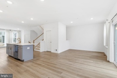 AGENTS - PLEASE VIEW AGENT REMARKS IN BRIGHT MLS. Spacious - photo 9