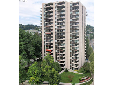 Willamette River - Multnomah County Condo For Sale in Portland Oregon