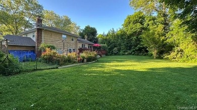 Nestled in a quiet, sought-after Huntington neighborhood, this - photo 10