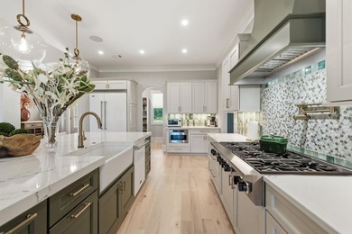 Positioned at the heart of Reynolds Lake Oconee on a prominent 1 - photo 21