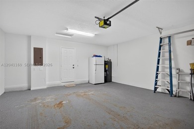 Beautiful 4-bedroom, 2.5-bath Bougainvillea model in the highly - photo 35