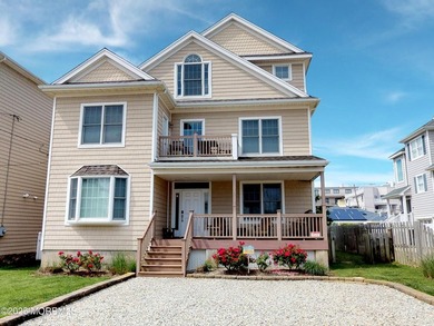 This gorgeous 7 bedroom, 4.5 bath home is located just one house - photo 1