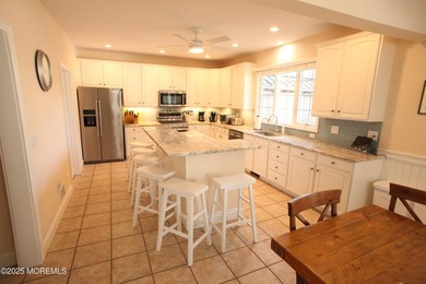 This gorgeous 7 bedroom, 4.5 bath home is located just one house - photo 5