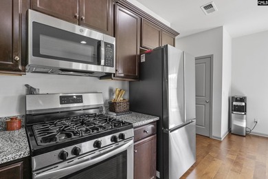 Welcome to this beautiful 4-bedroom, 2.5-bath home located in - photo 12