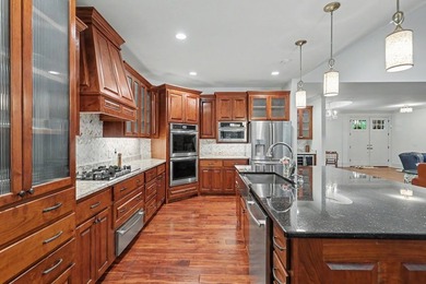WELCOME to an exceptionally rare opportunity to own a luxury - photo 16