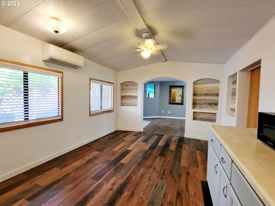 Spacious Cabin at Whaleshead Beach Resort! Two Bedrooms, two - photo 18