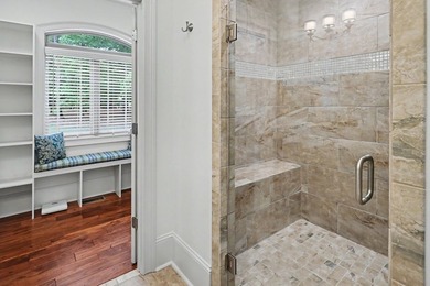 WELCOME to an exceptionally rare opportunity to own a luxury - photo 26