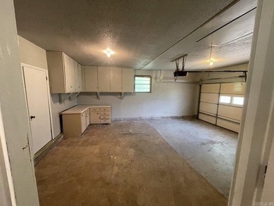 Refreshed, move-in-ready 3-bedroom 2-bath 1260 sq ft home with a - photo 28