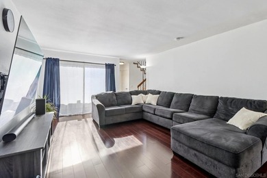 Bright and beautifully maintained townhome in the heart of - photo 5