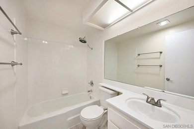 Bright and beautifully maintained townhome in the heart of - photo 6
