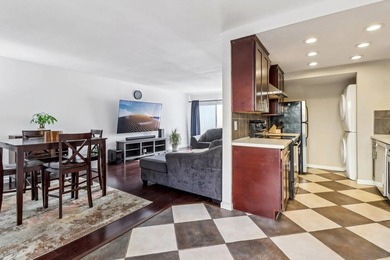 Bright and beautifully maintained townhome in the heart of - photo 10