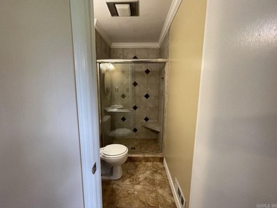 Refreshed, move-in-ready 3-bedroom 2-bath 1260 sq ft home with a - photo 42