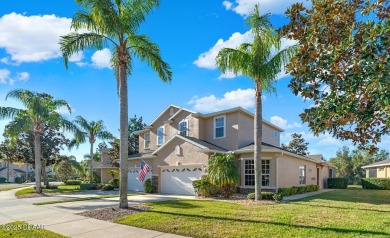 Lake Townhome/Townhouse For Sale in Debary, Florida