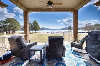 Lake Guntersville Townhome/Townhouse For Sale in Grant Alabama