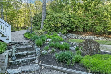 Have you been dreaming of lakefront living? Welcome to 74 - photo 17