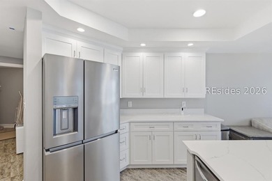 Experience luxury oceanfront living in this stunning 3 BR | 3 BA - photo 18