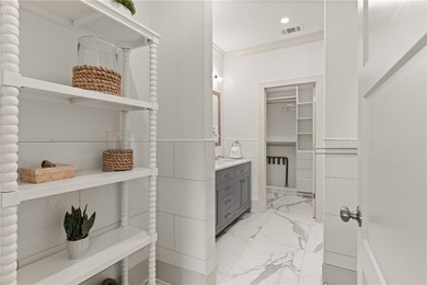 Stunning New Construction Beach Cottage Just Steps from the - photo 19