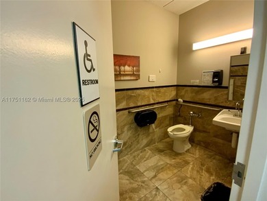 !!!VALUE-ADD MEDICAL OFFICE OPPORTUNITY | FLEXIBLE OCCUPANCY | - photo 19