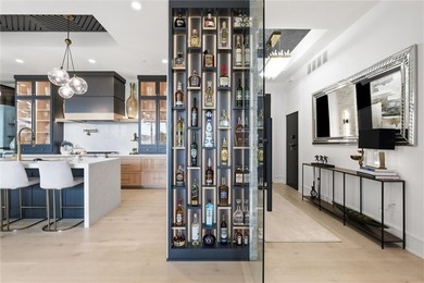 Luxury condo FULLY FURNISHED offering resort-style living in - photo 25
