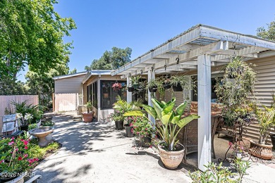Updated & Move-In Ready! This beautifully maintained 2-bedroom - photo 25