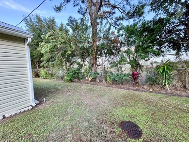 Discover comfort and style in this furnished 1-bedroom, 1-bath - photo 25