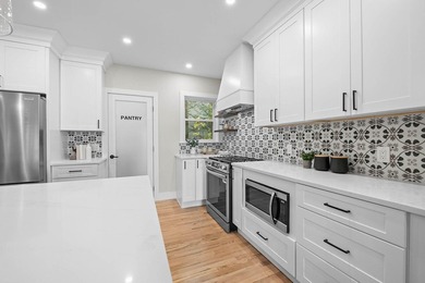 Enjoy the best of everything with wide open Sebago Lake views - photo 27