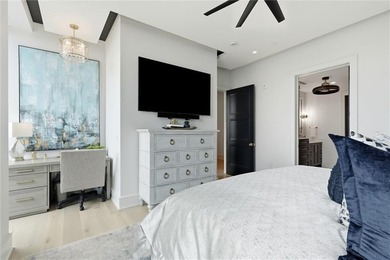 Luxury condo FULLY FURNISHED offering resort-style living in - photo 28