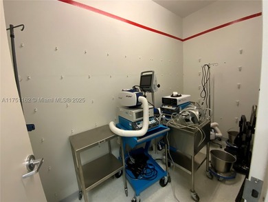 !!!VALUE-ADD MEDICAL OFFICE OPPORTUNITY | FLEXIBLE OCCUPANCY | - photo 29