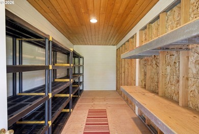 OPEN SUNDAY JULY 26th FROM 12pm - 2pm.Country living meets - photo 33