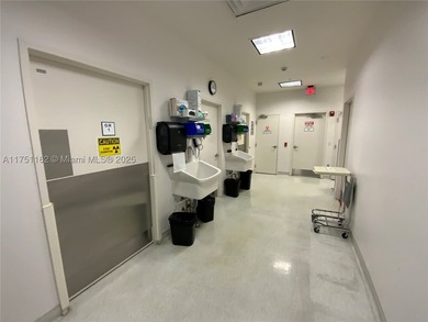 !!!VALUE-ADD MEDICAL OFFICE OPPORTUNITY | FLEXIBLE OCCUPANCY | - photo 37