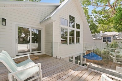 Stunning New Construction Beach Cottage Just Steps from the - photo 38