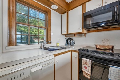 Have you been dreaming of lakefront living? Welcome to 74 - photo 39