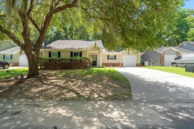 Welcome to this charming 4-bedroom, 2-bath home in the - photo 2