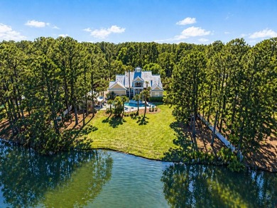 Welcome to this stunning custom-built 6-bedroom, 5.5 bathroom - photo 3