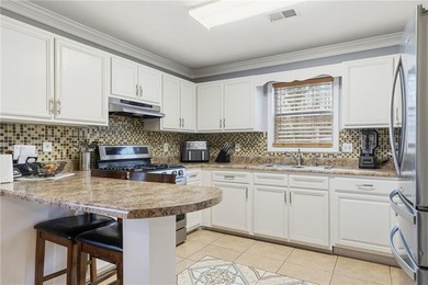 Single-family home in Marietta with 4 bedrooms and 2.5 bathrooms