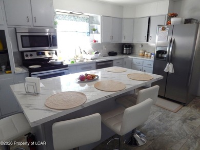 Looking for a move in ready home? This is the one for you. Home