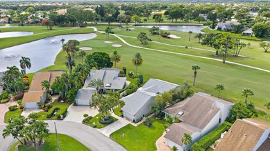 In the heart of Palm Beach Gardens this 2-bedroom, 2-bath home - photo 21