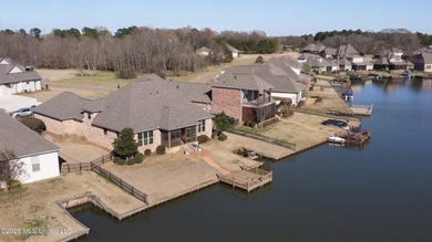 Waterfront Living in The Shores of Lake Caroline | 4 Bedrooms /3 - photo 50