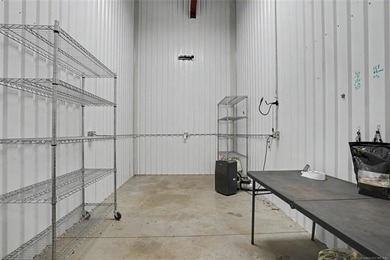 Exceptional opportunity to acquire a fully equipped - photo 10