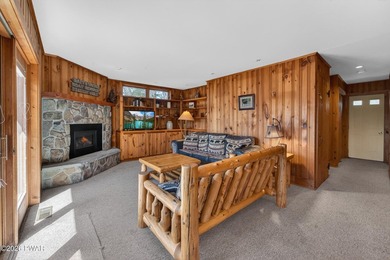 LAKEFRONT CHALET WITH A PRIVATE DOCK LOCATED IN A STR FRIENDLY - photo 13