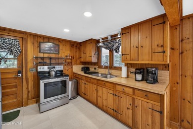 LAKEFRONT CHALET WITH A PRIVATE DOCK LOCATED IN A STR FRIENDLY - photo 23